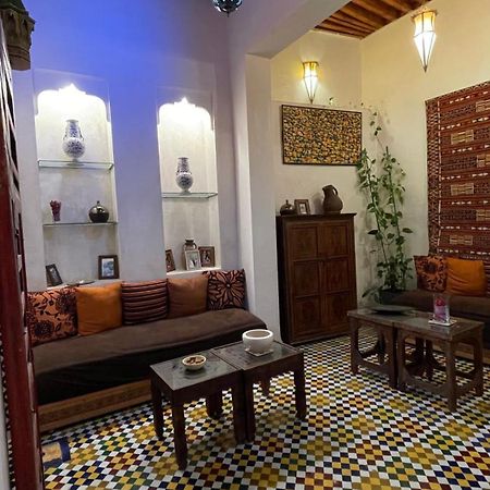 Dar Seffah Au Coeur De La Medina Villa Fes Exterior photo